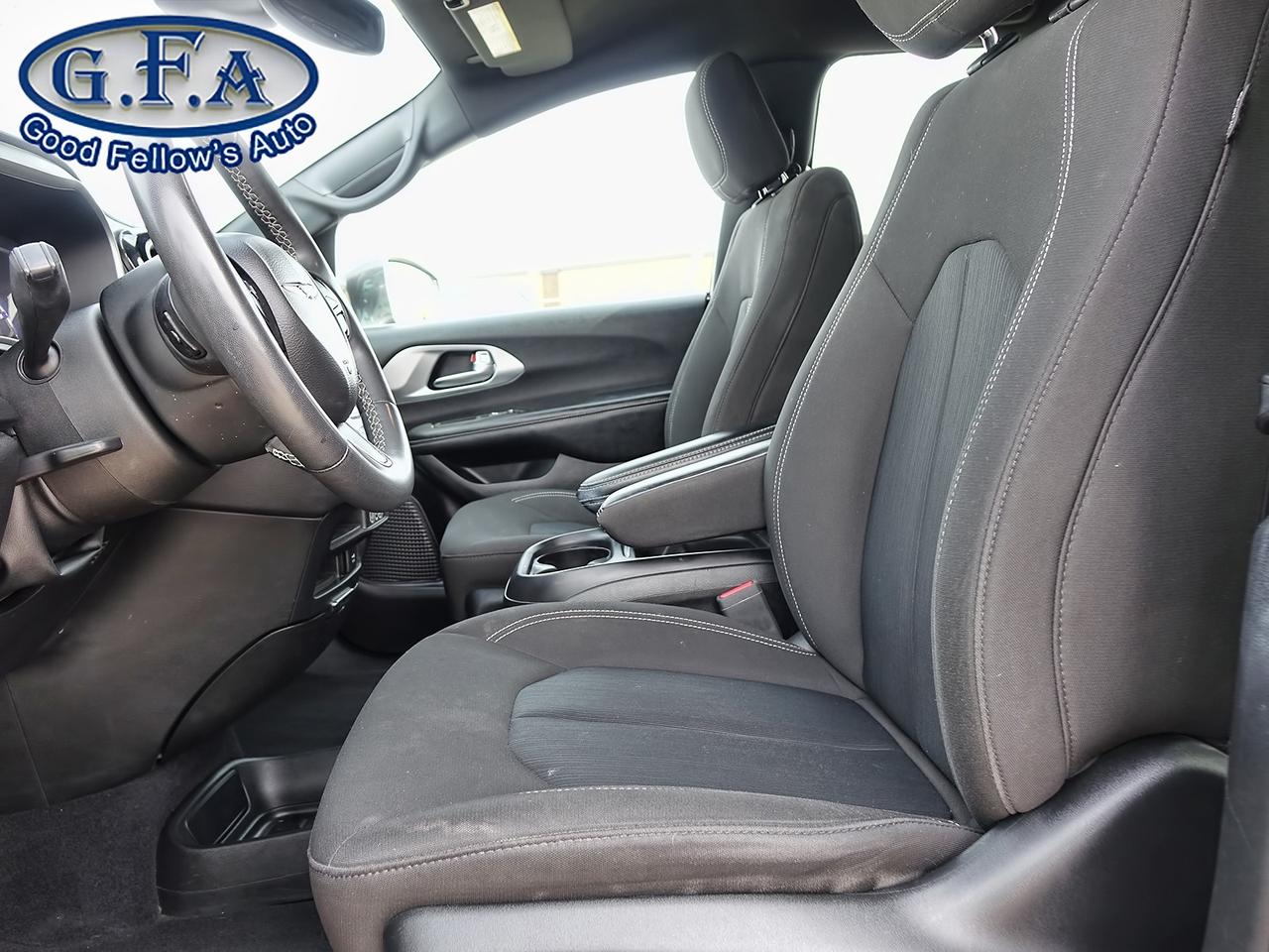 2022 Chrysler Pacifica TOURING MODEL, 7 PASSENGER, REARVIEW CAMERA, HEATE Photo29