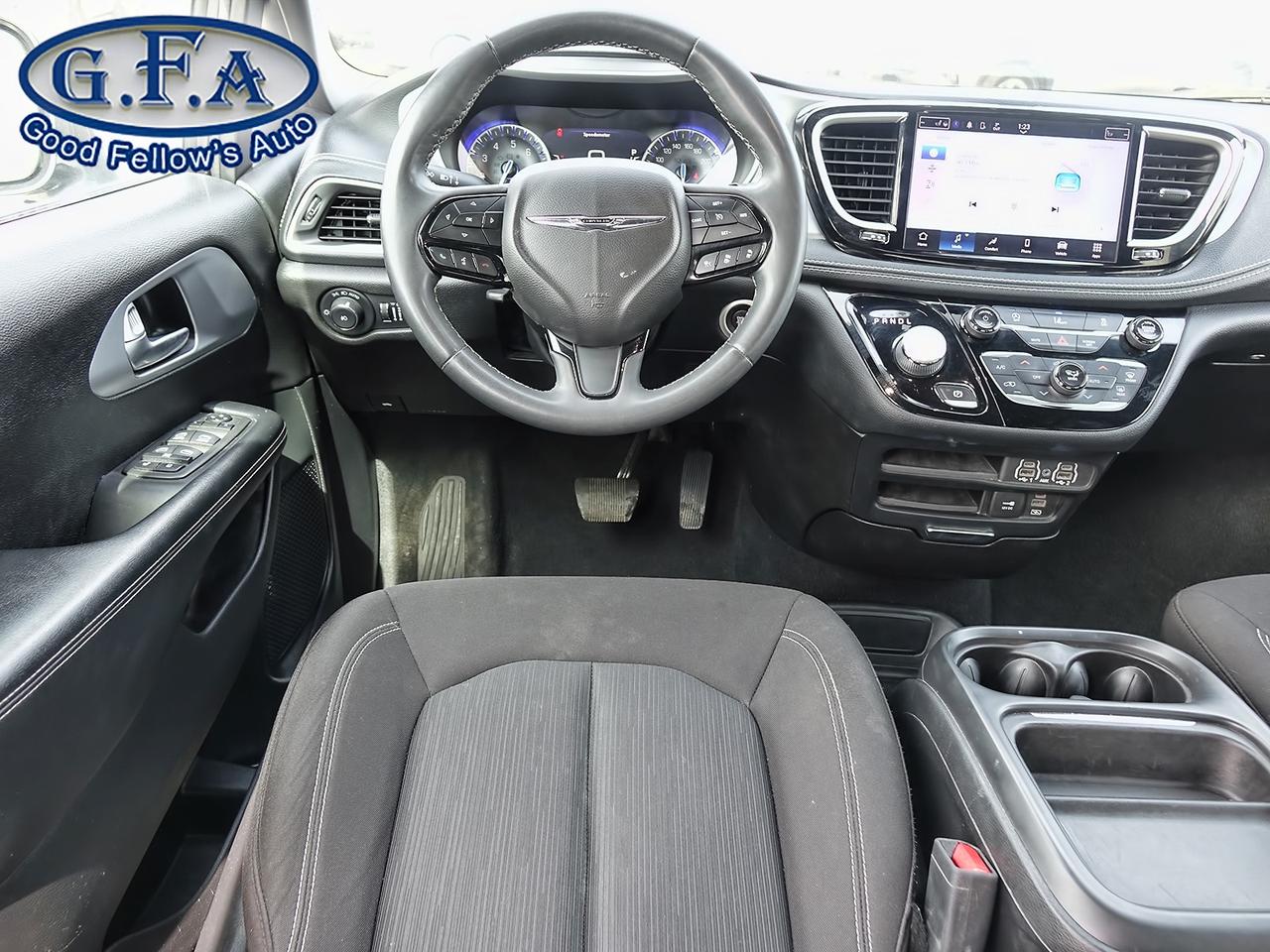 2022 Chrysler Pacifica TOURING MODEL, 7 PASSENGER, REARVIEW CAMERA, HEATE Photo35