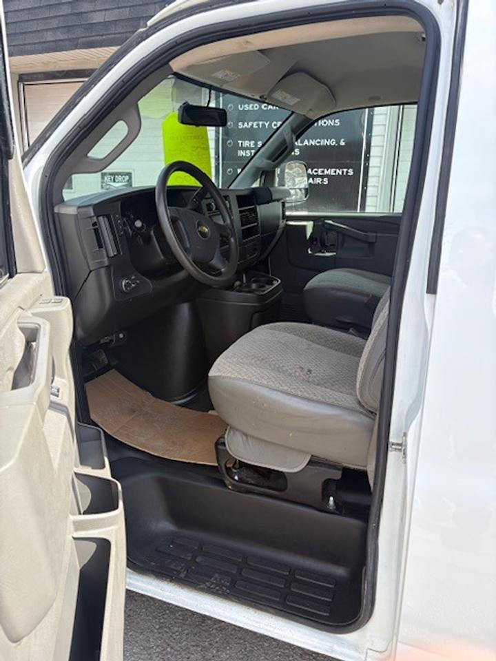 2019 Chevrolet Express Cargo Van  Photo