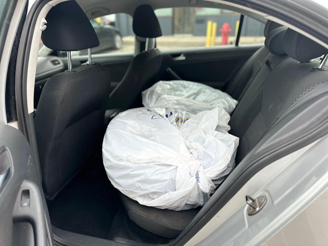 2011 Volkswagen Jetta 4dr 2.5L Auto Comfortline Photo