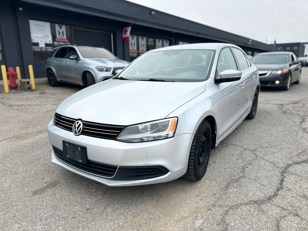Used 2011 Volkswagen Jetta 4dr 2.5L Auto Comfortline for sale in Mississauga, ON