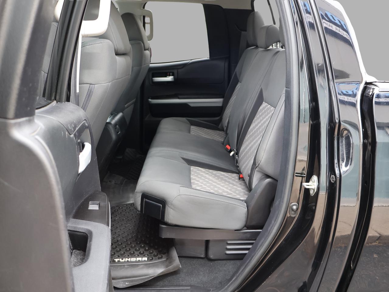 2020 Toyota Tundra 5.7L V8 SR5 4WD CERTIFIED *ACCIDENT FREE*TOYOTA MAINTAIN* CAMERA NAV BLUETOOTH HEATED SEATS CRUISE ALLOYS Photo