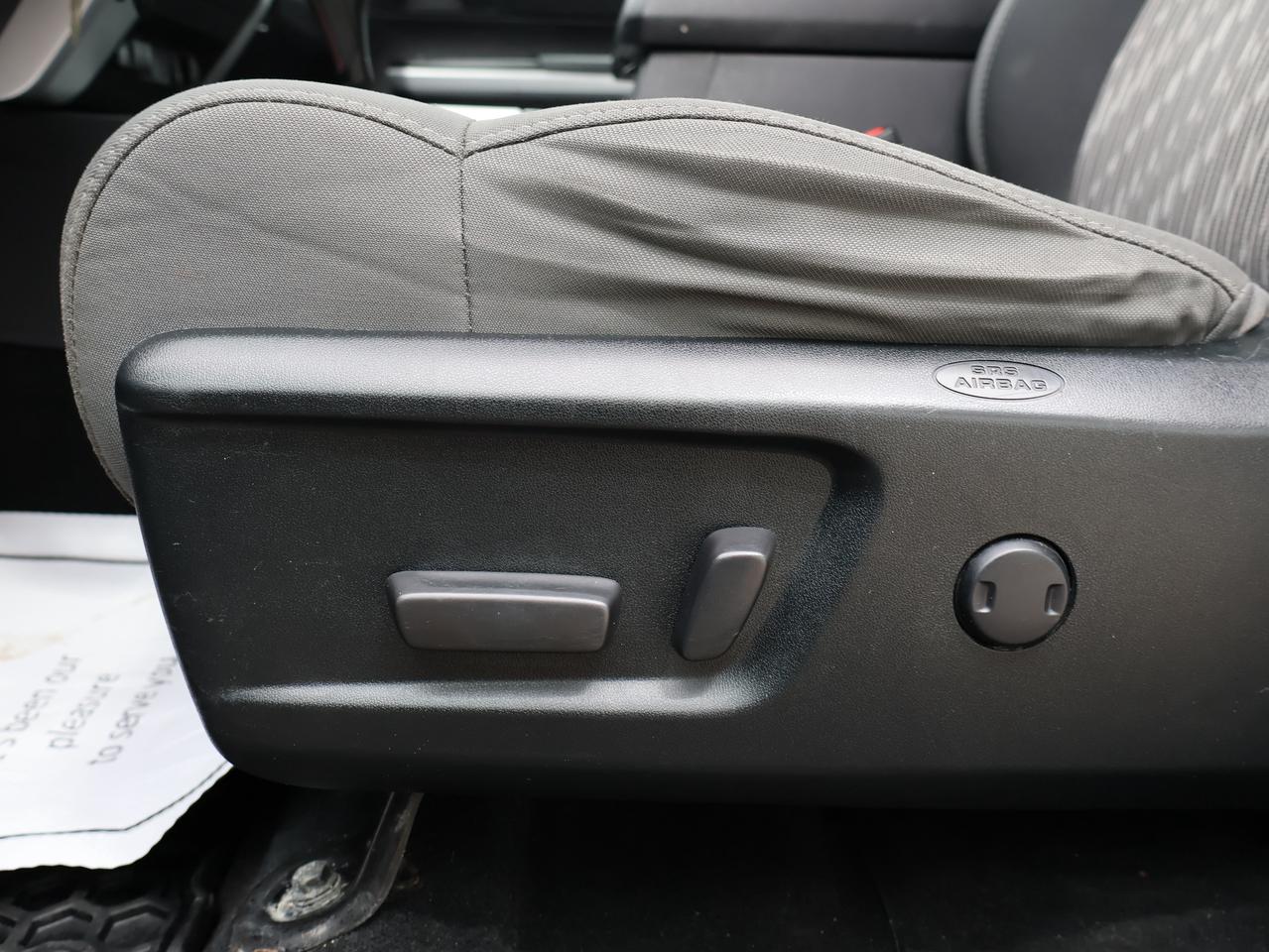 2020 Toyota Tundra 5.7L V8 SR5 4WD CERTIFIED *ACCIDENT FREE*TOYOTA MAINTAIN* CAMERA NAV BLUETOOTH HEATED SEATS CRUISE ALLOYS Photo