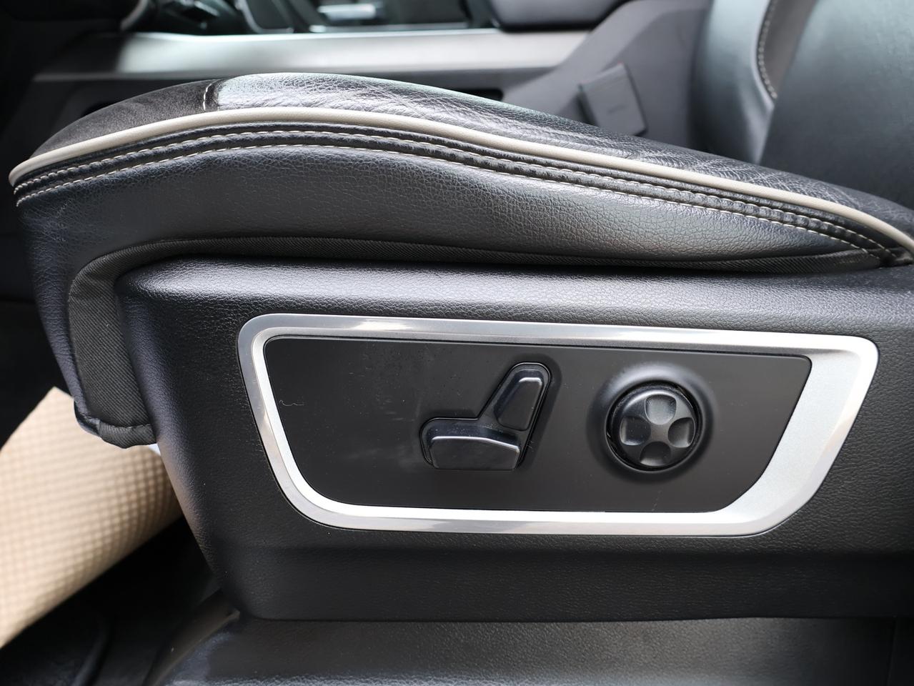 2020 RAM 1500 LARAMIE CREW DESIEL CERTIFIED 4WD *1 OWNER*ACCIDENT FREE* CAMERA NAV BLUETOOTH LEATHER HEATED SEATS CRUISE ALLOYS Photo