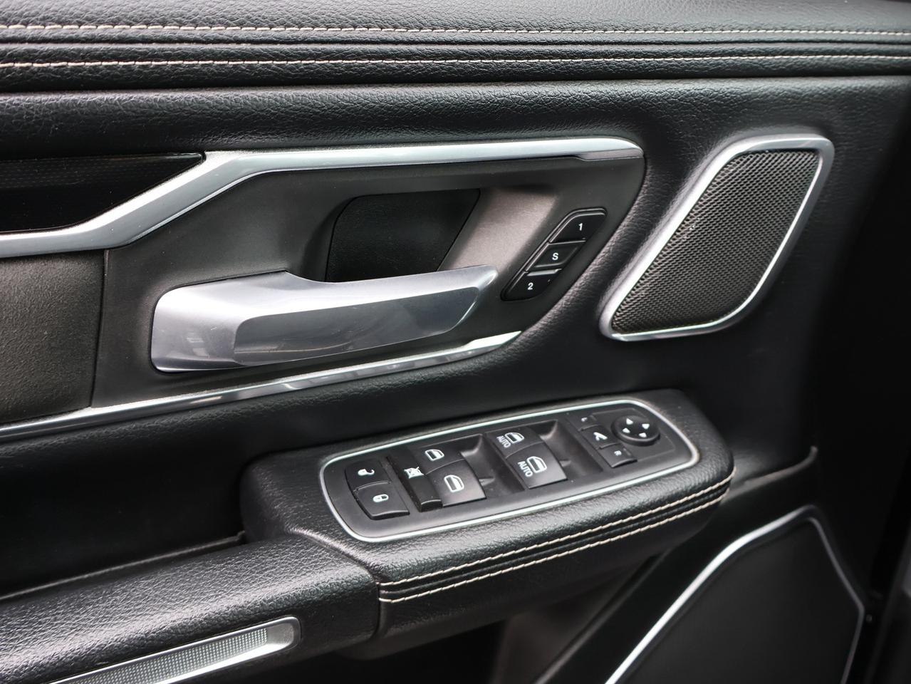 2020 RAM 1500 LARAMIE CREW DESIEL CERTIFIED 4WD *1 OWNER*ACCIDENT FREE* CAMERA NAV BLUETOOTH LEATHER HEATED SEATS CRUISE ALLOYS Photo