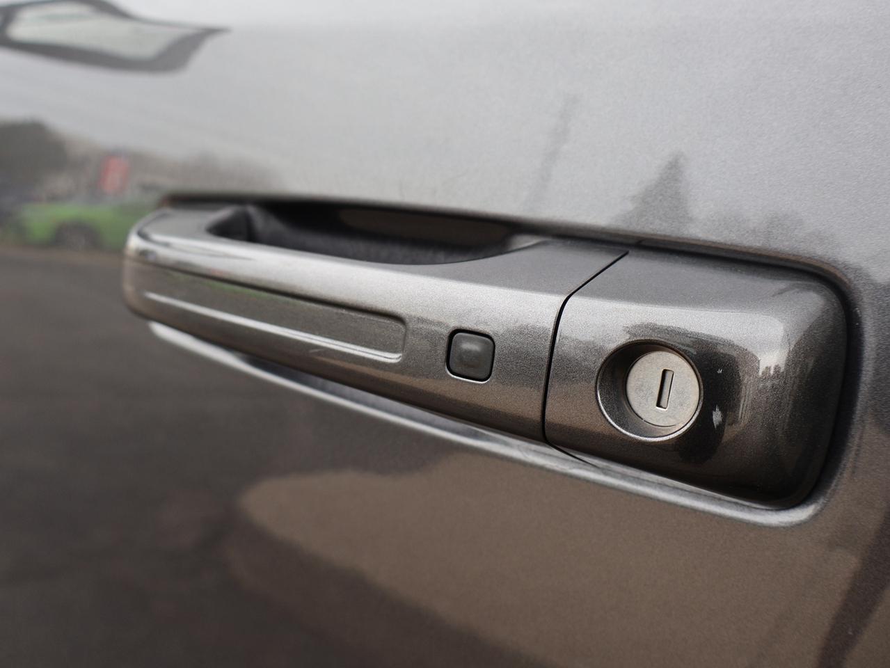 2020 RAM 1500 LARAMIE CREW DESIEL CERTIFIED 4WD *1 OWNER*ACCIDENT FREE* CAMERA NAV BLUETOOTH LEATHER HEATED SEATS CRUISE ALLOYS Photo