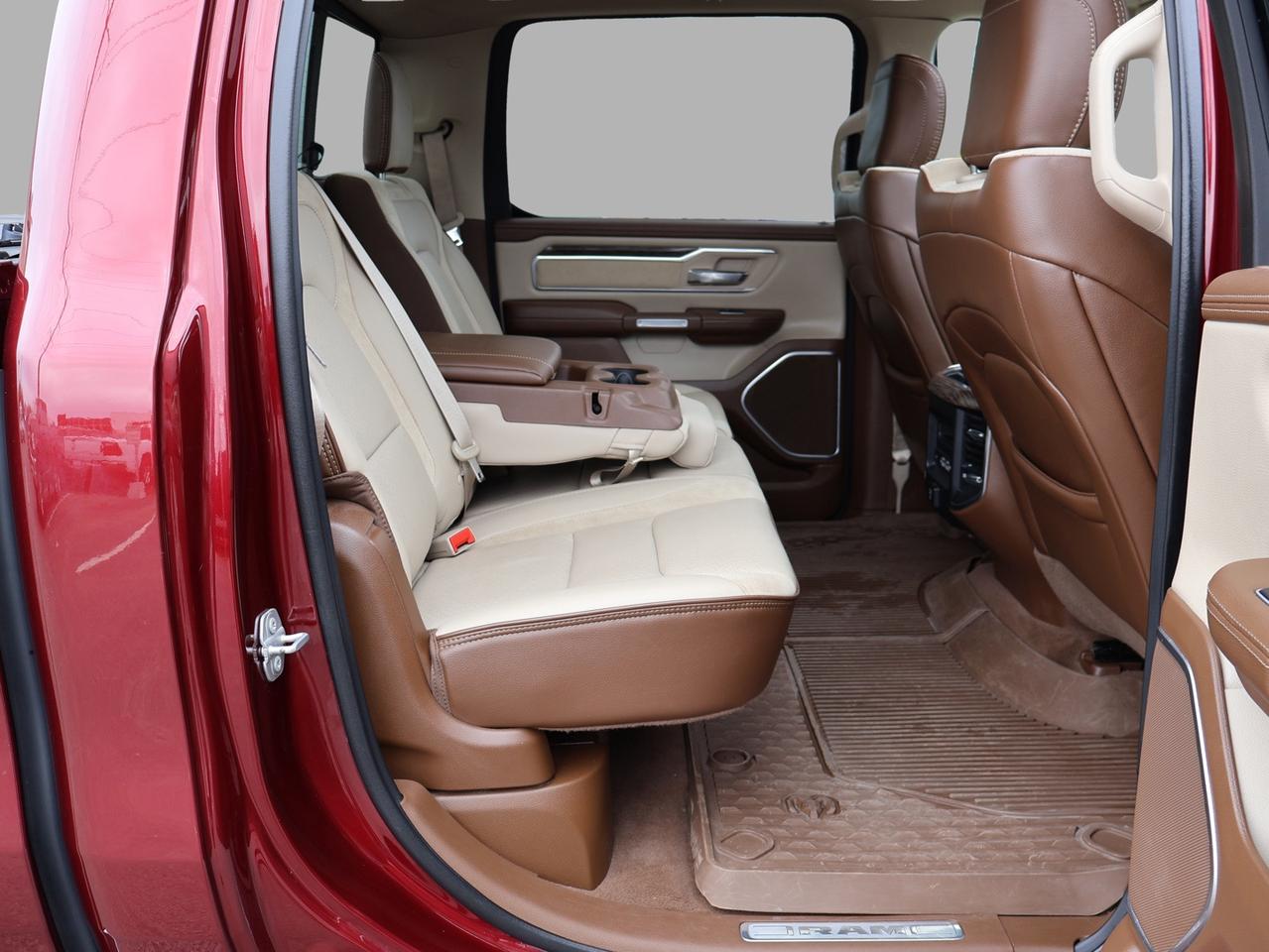 2020 RAM 1500 LARAMIE CREW DESIEL CERTIFIED 4WD *1 OWNER* CAMERA NAV BLUETOOTH LEATHER HEATED SEATS PANO ROOF CRUISE ALLOY S Photo