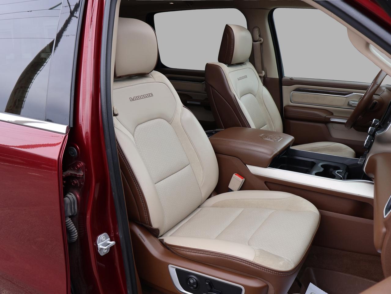 2020 RAM 1500 LARAMIE CREW DESIEL CERTIFIED 4WD *1 OWNER* CAMERA NAV BLUETOOTH LEATHER HEATED SEATS PANO ROOF CRUISE ALLOY S Photo