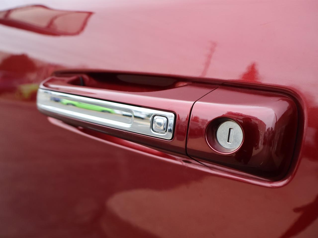 2020 RAM 1500 LARAMIE CREW DESIEL CERTIFIED 4WD *1 OWNER* CAMERA NAV BLUETOOTH LEATHER HEATED SEATS PANO ROOF CRUISE ALLOY S Photo