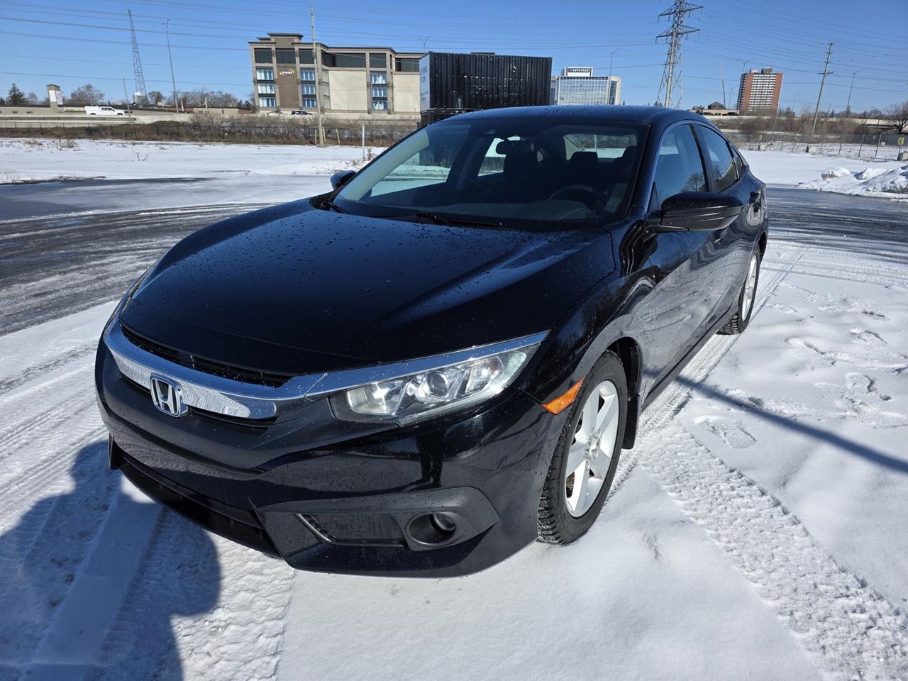 2018 Honda Civic SE Honda Sensing Sedan CVT - Photo #1