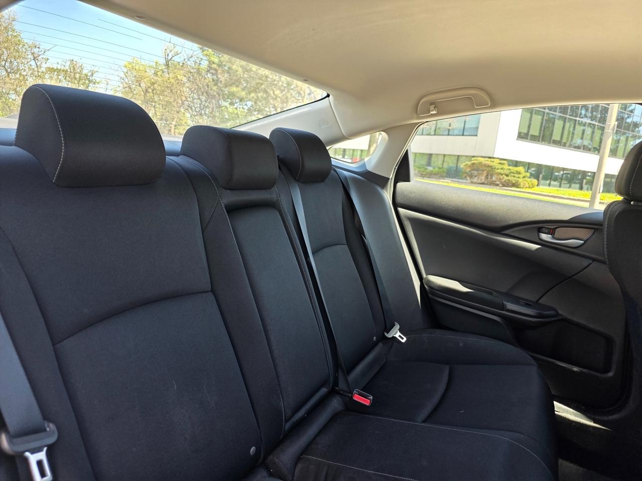 2018 Honda Civic SE Honda Sensing Sedan CVT Photo