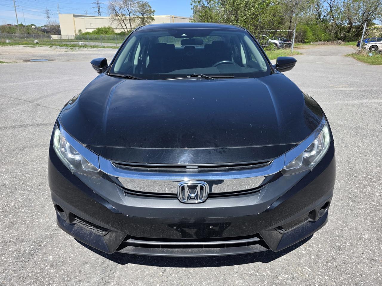 2018 Honda Civic SE Honda Sensing Sedan CVT Photo