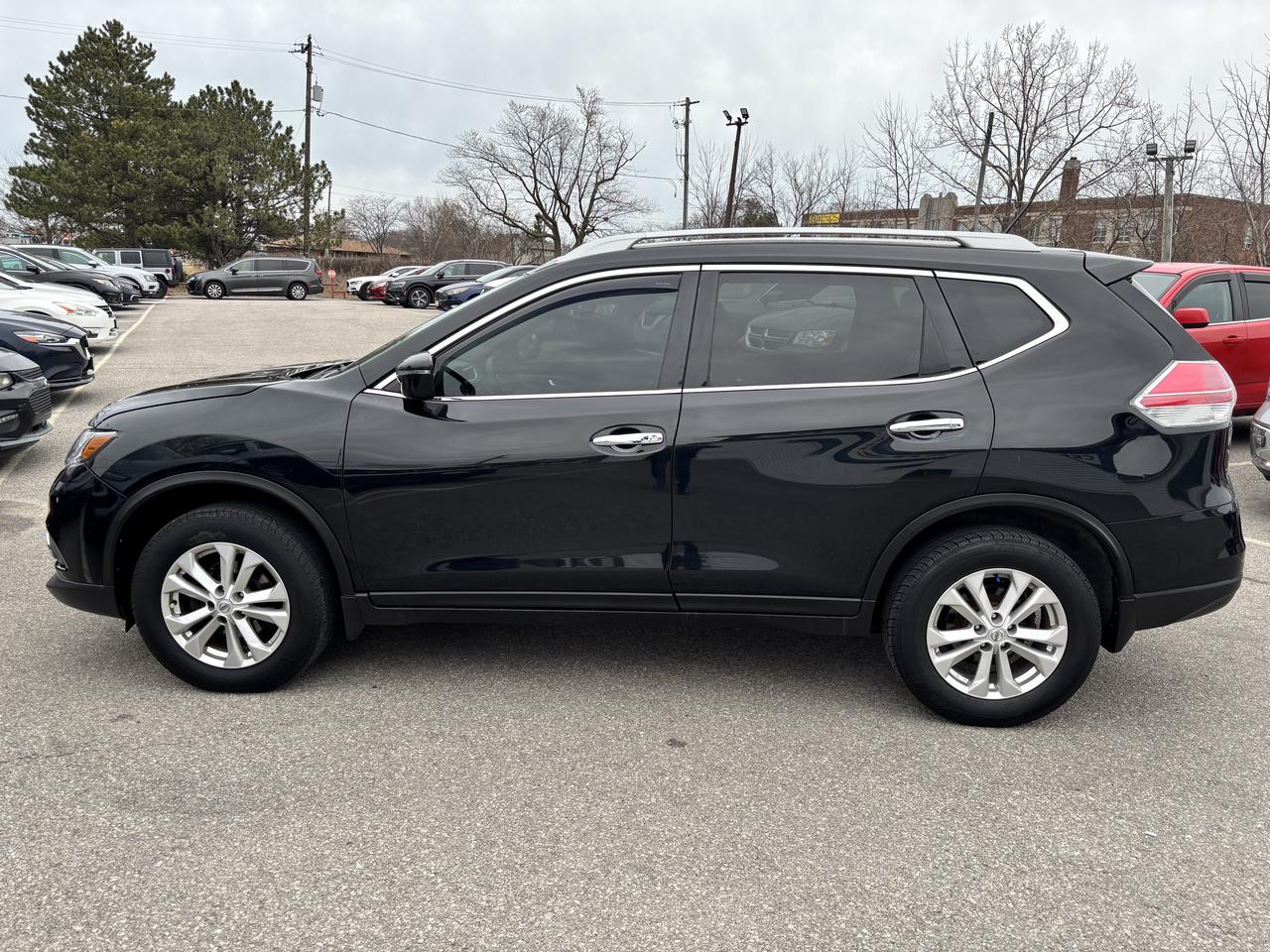 2016 Nissan Rogue SV ** AWD, HTD SEAT, BLUETOOTH ** Photo3