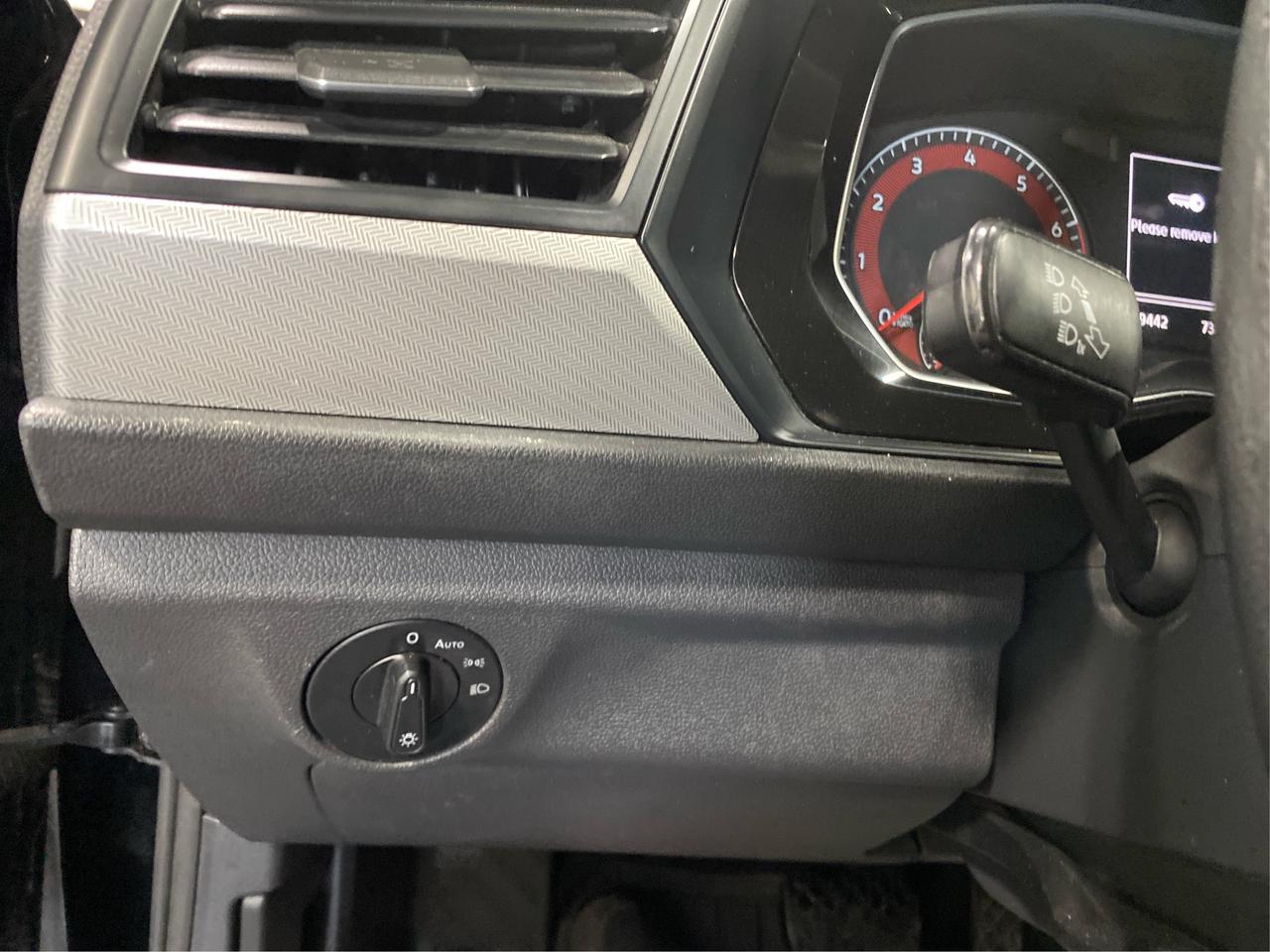 2019 Volkswagen Jetta Comfortline AUTO Photo