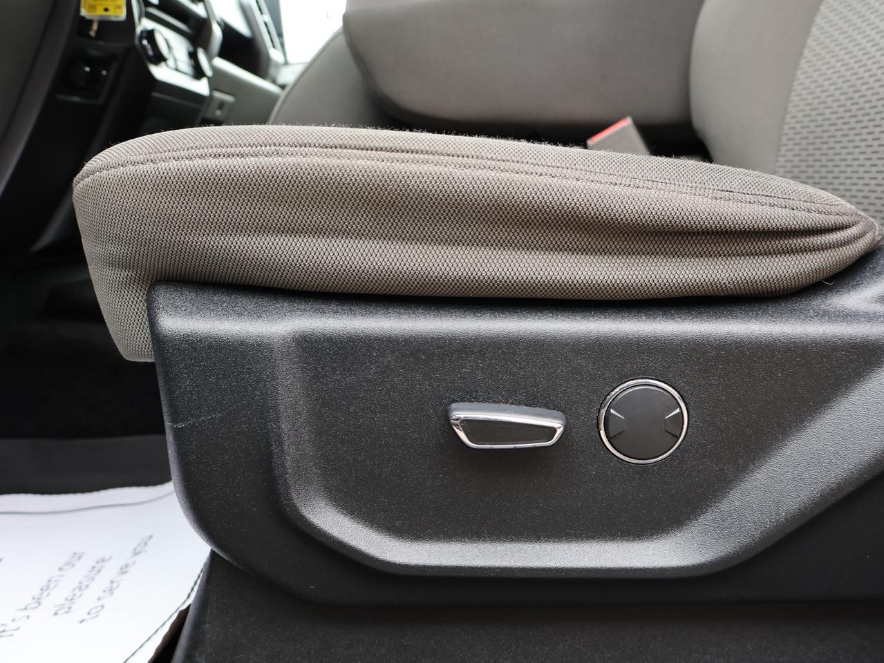 2017 Ford F-150 V8 XLT 4WD CERTIFIED *ACCIDENT FREE* CAMERA BLUETOOTH CRUISE ALLOYS Photo