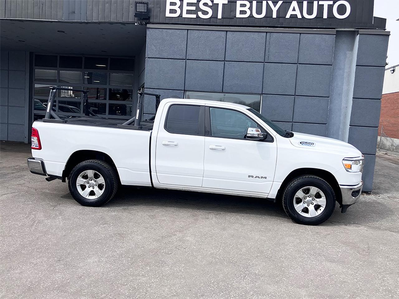 Used 2021 RAM 1500 BIGHORN|3.6L E-TORQUE|4WD|6 SEATS|BED RACK for sale in Toronto, ON