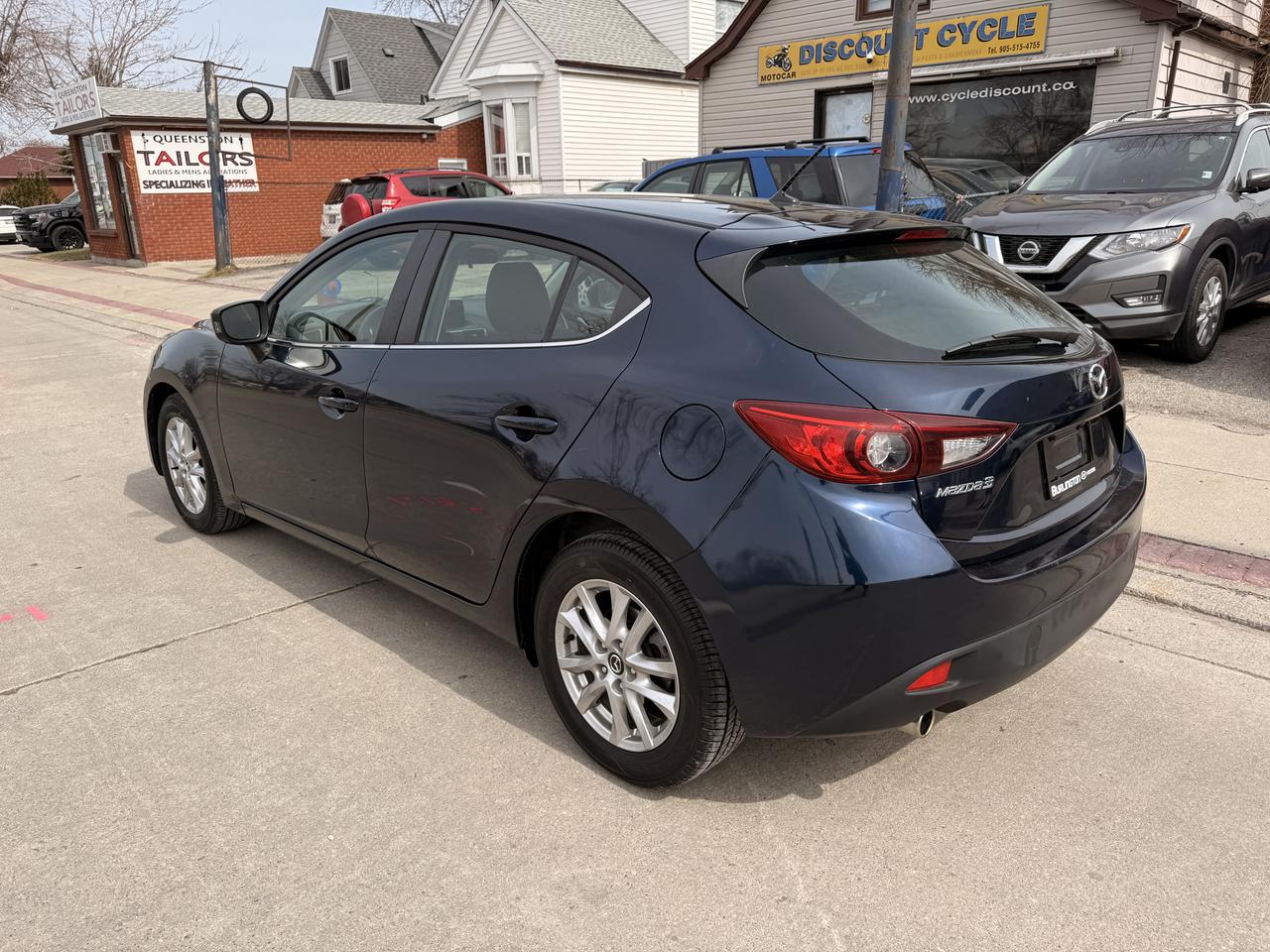 2016 Mazda MAZDA3 GS Photo