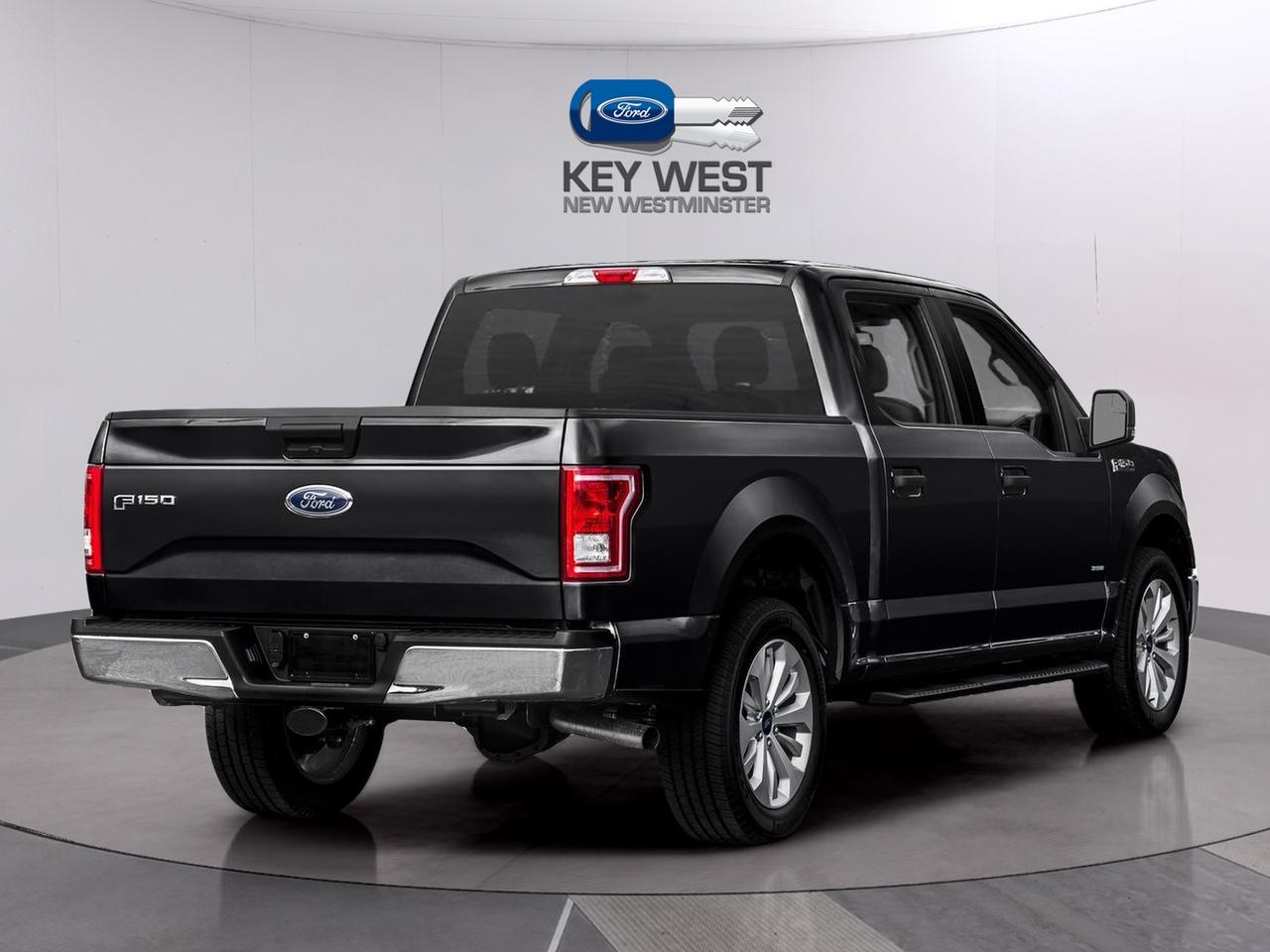 2017 Ford F-150 4WD SUPERCREW 145" XLT Photo2