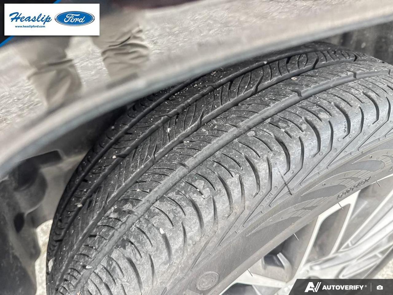 2023 Jeep Compass LIMITED Photo