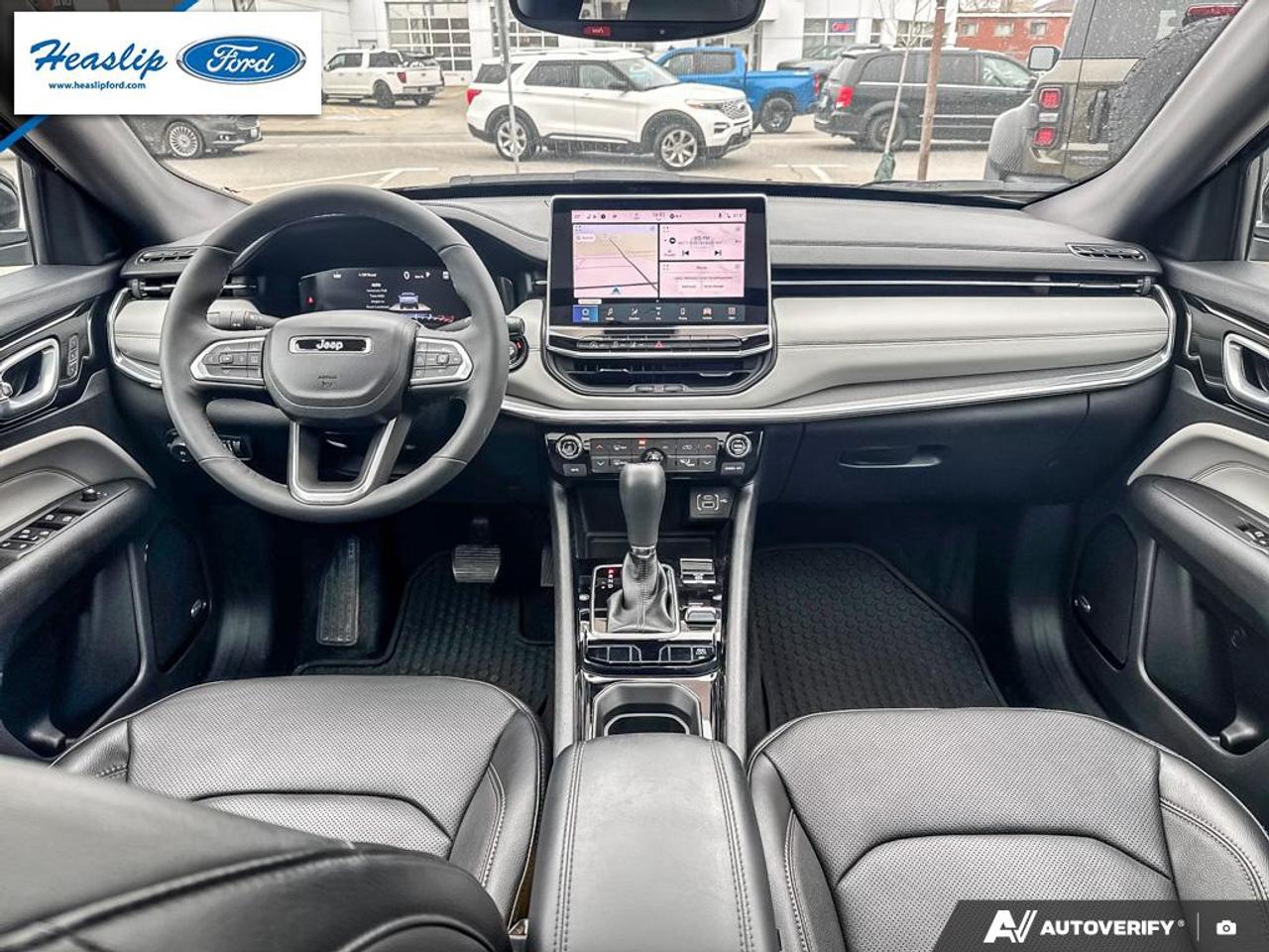 2023 Jeep Compass LIMITED Photo