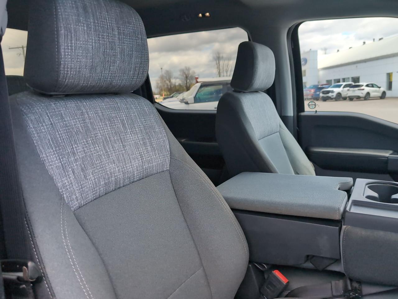 2023 Ford F-250 XLT 4WD Crew Cab 6.75' Box Photo