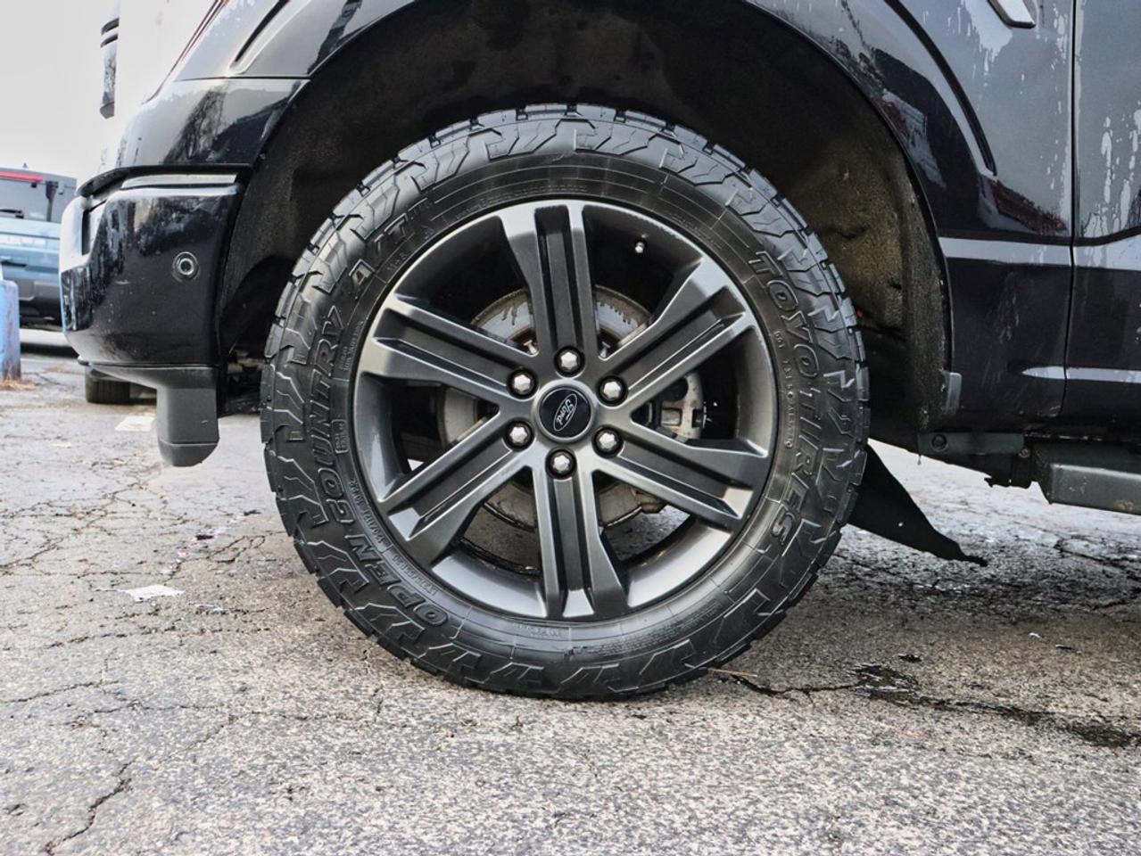 2021 Ford F-150 LARIAT | 4X4 | 2.7L | 502A | ROOF | 360 | FX4 |20s Photo