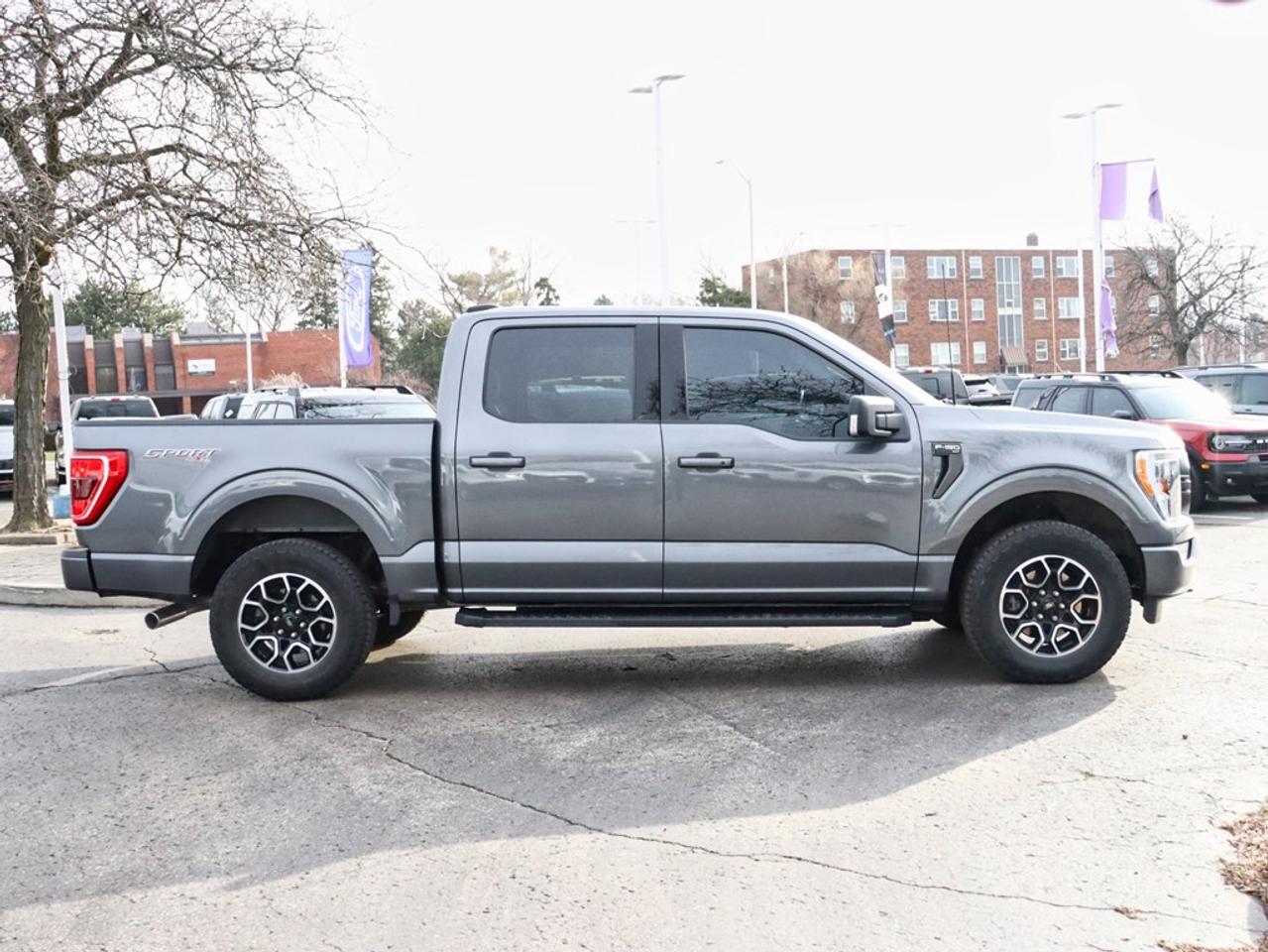 2022 Ford F-150 XLT | 4X4 | 2.7L | 302A | NAV | TAILGATE STEP |18s Photo