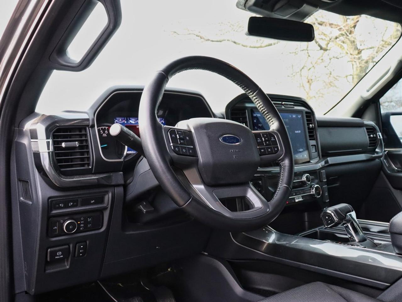 2022 Ford F-150 XLT | 4X4 | 2.7L | 302A | NAV | TAILGATE STEP |18s Photo