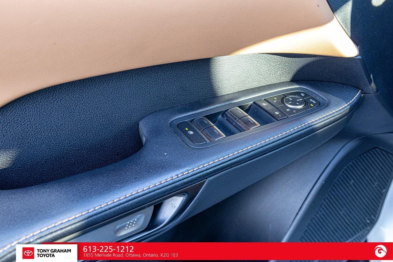 2025 Lexus RX 350H Luxury Package Photo