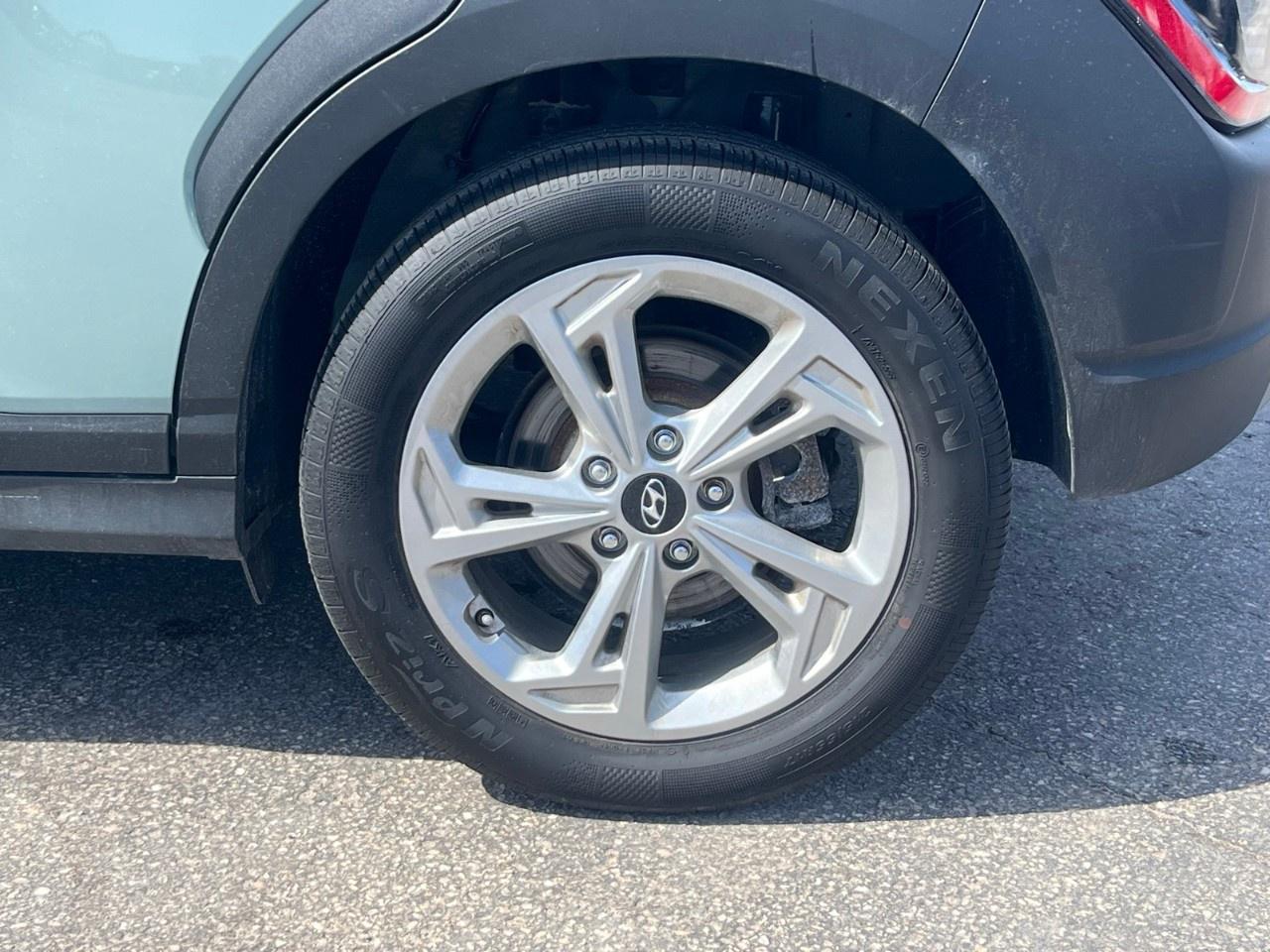 2023 Hyundai KONA 2.0L Preferred AWD w/Sun & Leather Package Photo