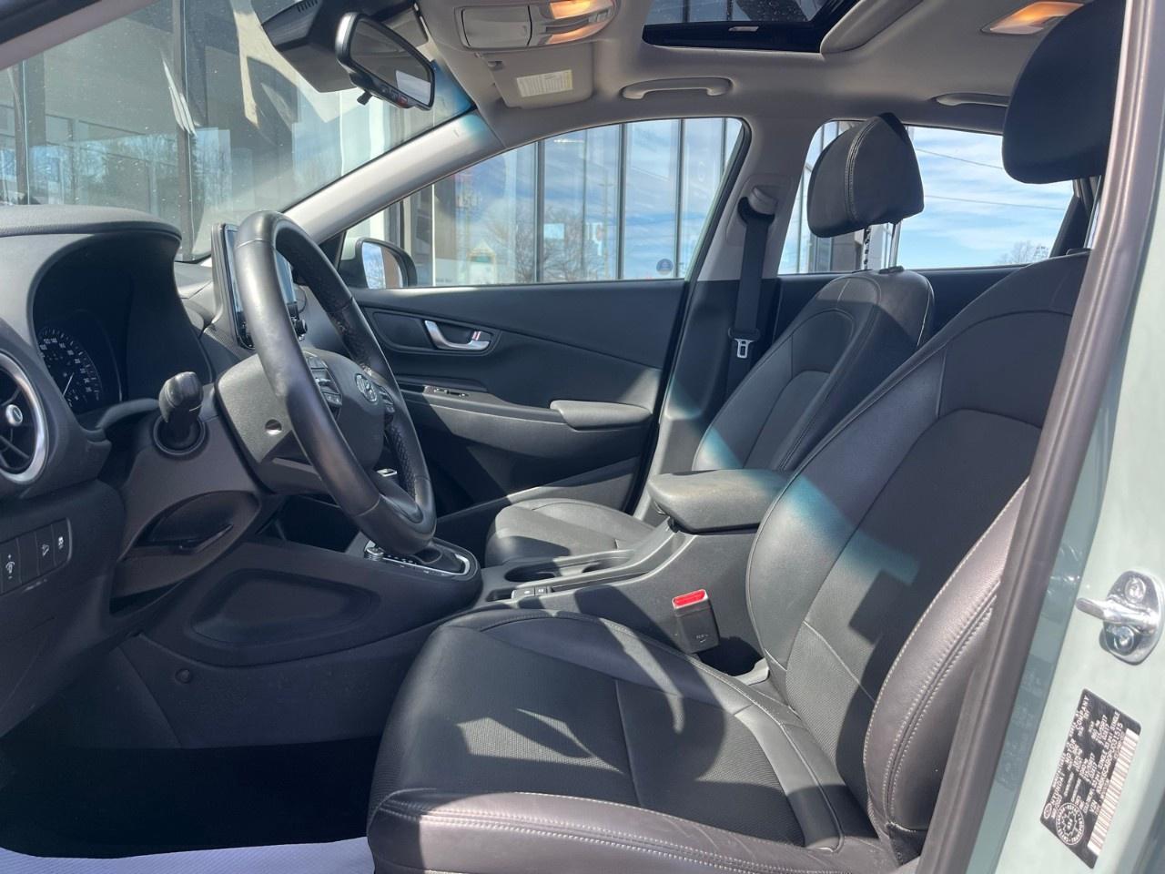 2023 Hyundai KONA 2.0L Preferred AWD w/Sun & Leather Package Photo