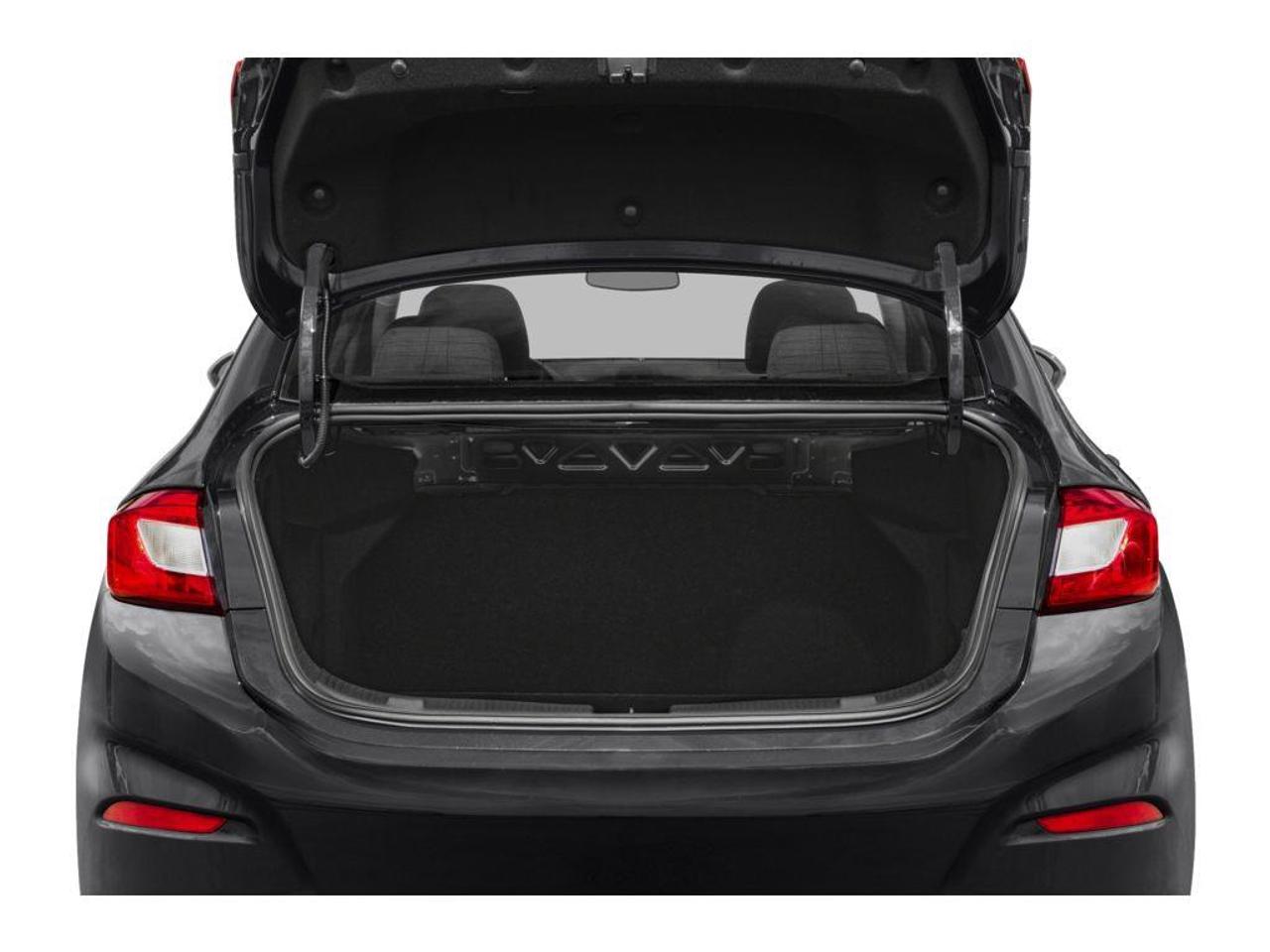 2019 Chevrolet Cruze LT Photo