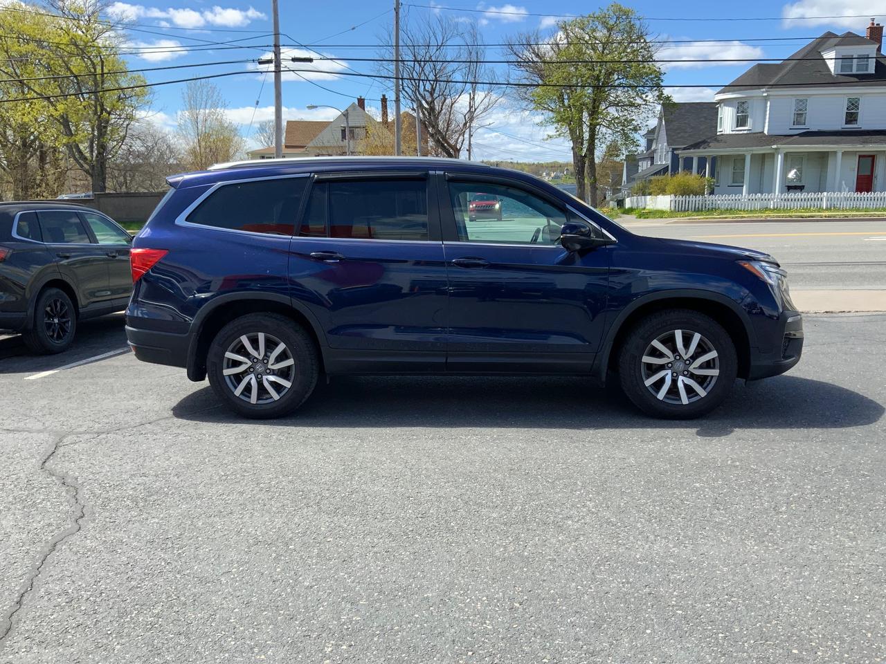 2021 Honda Pilot EX-L NAVI Photo