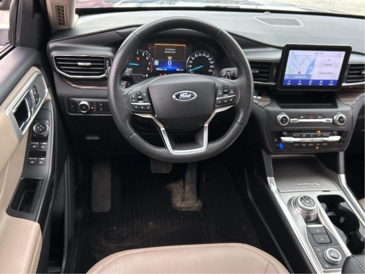 2020 Ford Explorer Limited 4WD Photo