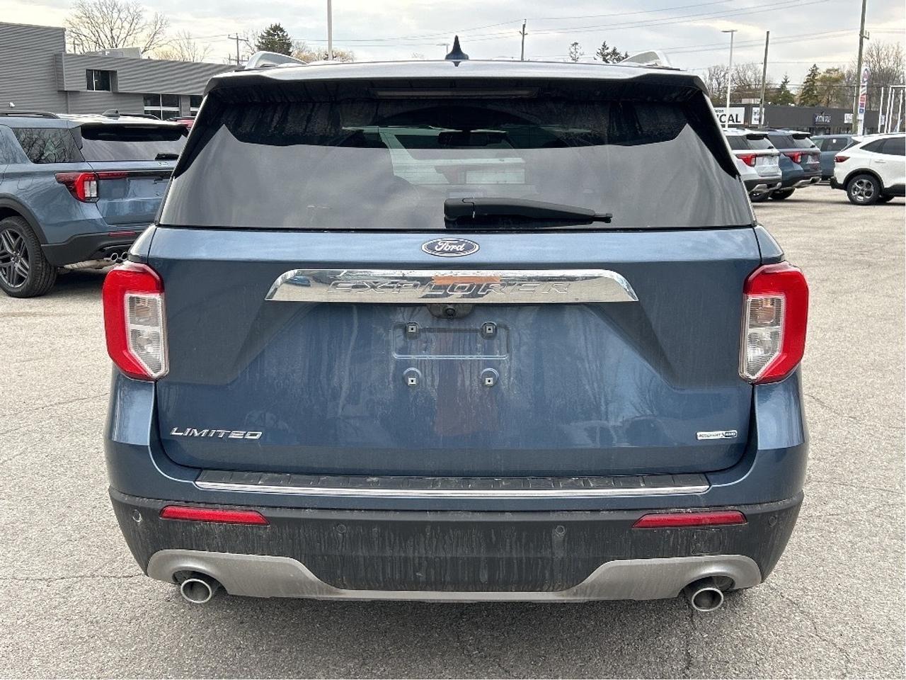 2020 Ford Explorer Limited 4WD Photo3