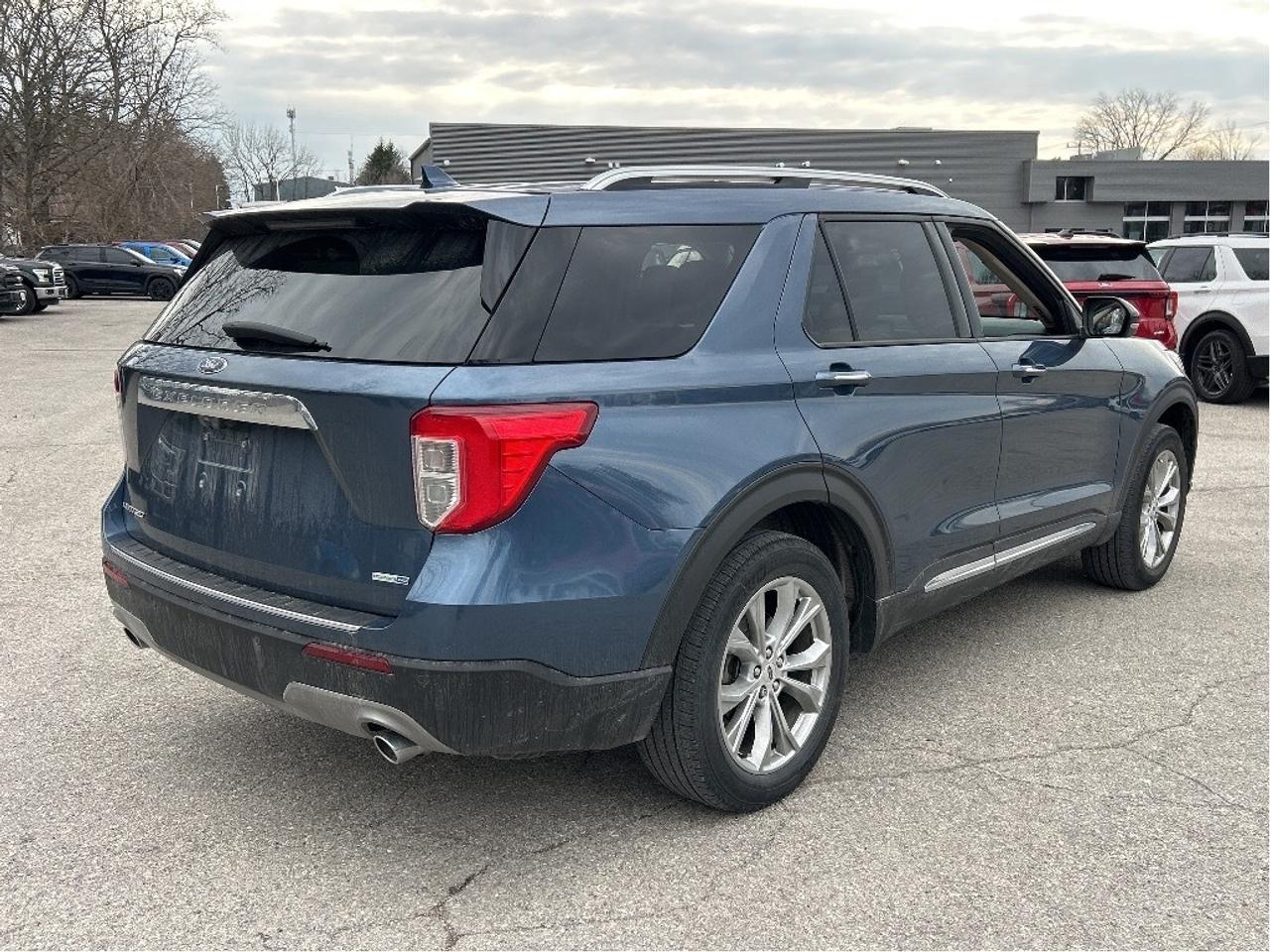2020 Ford Explorer Limited 4WD Photo4
