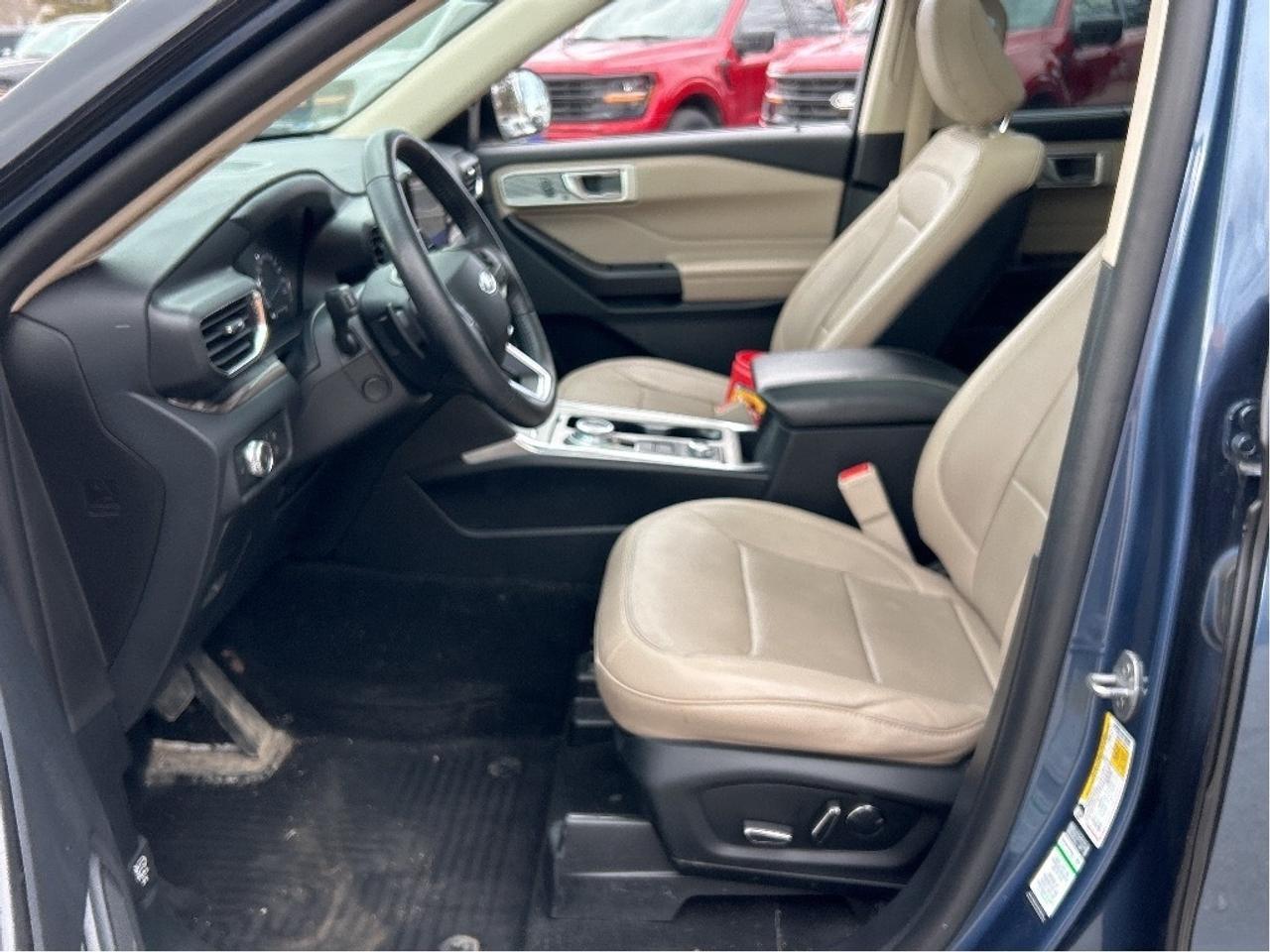 2020 Ford Explorer Limited 4WD Photo