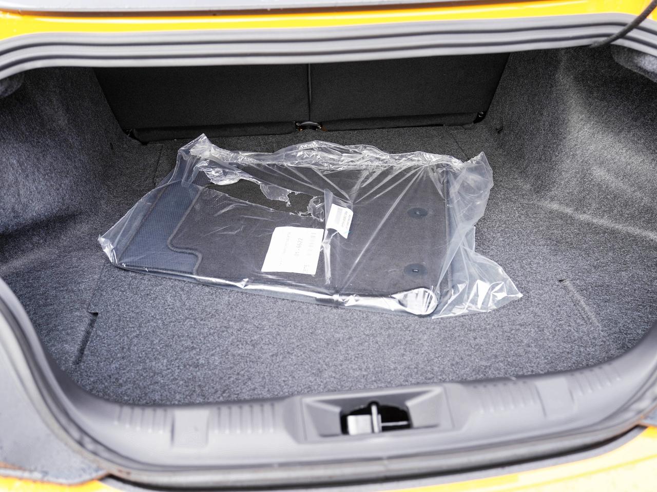 2026 Ford Mustang GT Premium | RED & BLACK LEATHER | STANDARD Photo