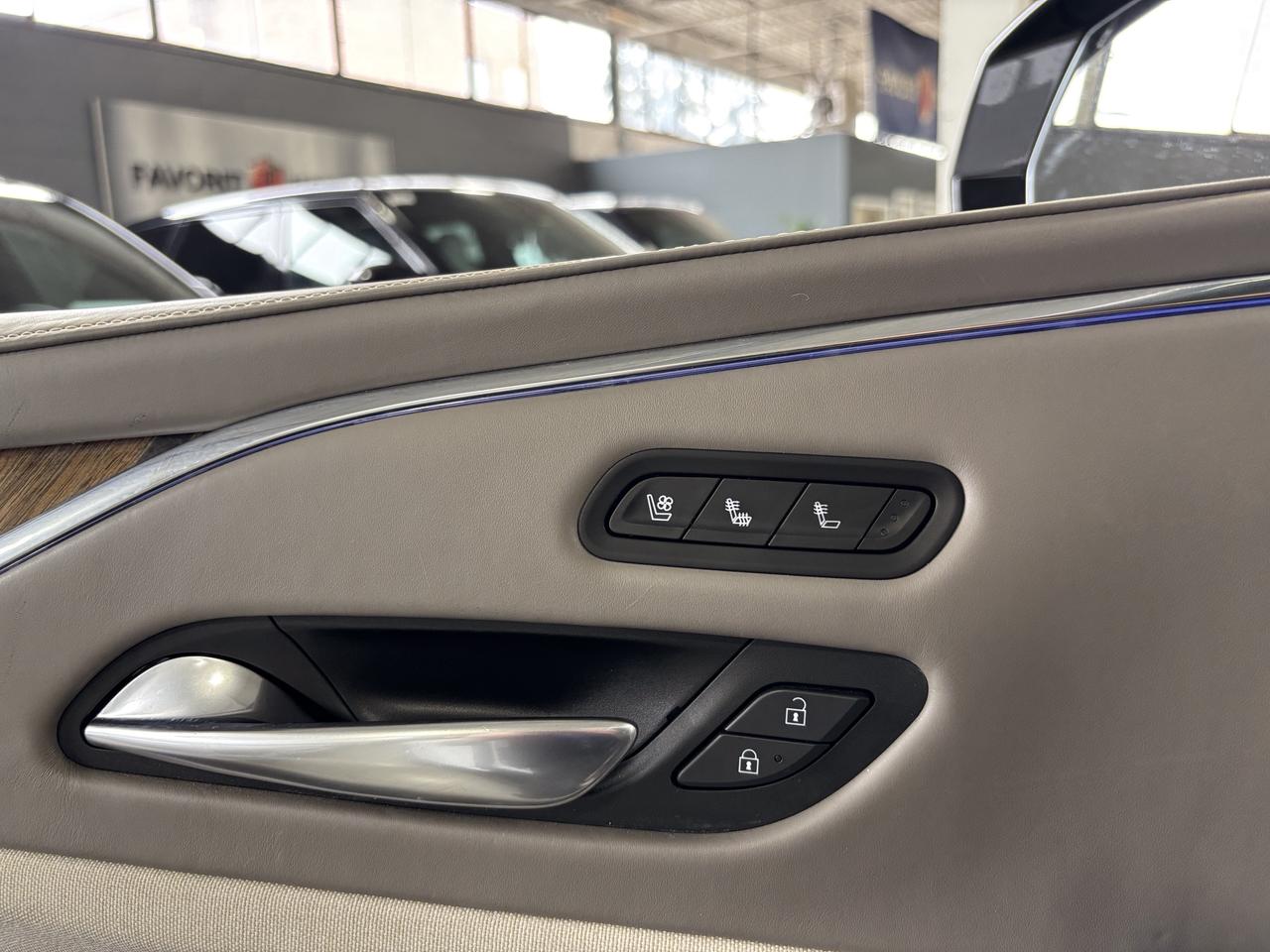 2021 Cadillac Escalade ESV Premium Luxury Platinum|4WD|SUPERCRUISE|NIGHTVIS|+ Photo