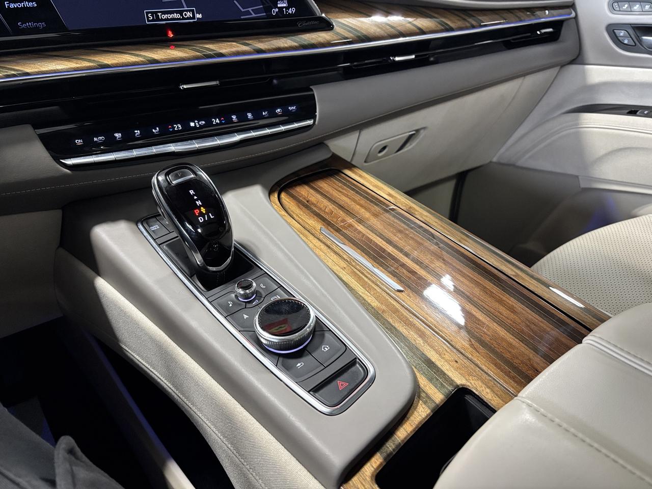 2021 Cadillac Escalade ESV Premium Luxury Platinum|4WD|SUPERCRUISE|NIGHTVIS|+ Photo