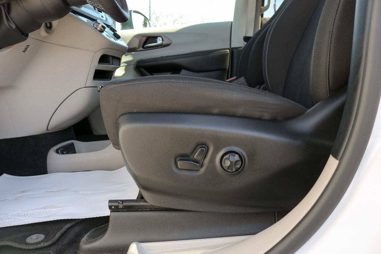 2024 Dodge Grand Caravan SXT 2WD | BLUETOOTH  | REMOTE START | Photo