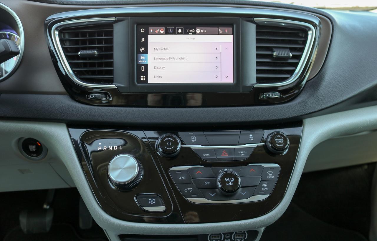 2024 Dodge Grand Caravan SXT 2WD | BLUETOOTH  | REMOTE START | Photo