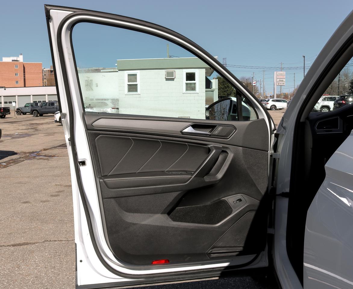 2024 Volkswagen Tiguan Comfortline 4MOTION | BLIND SPOT | REMOTE START | Photo