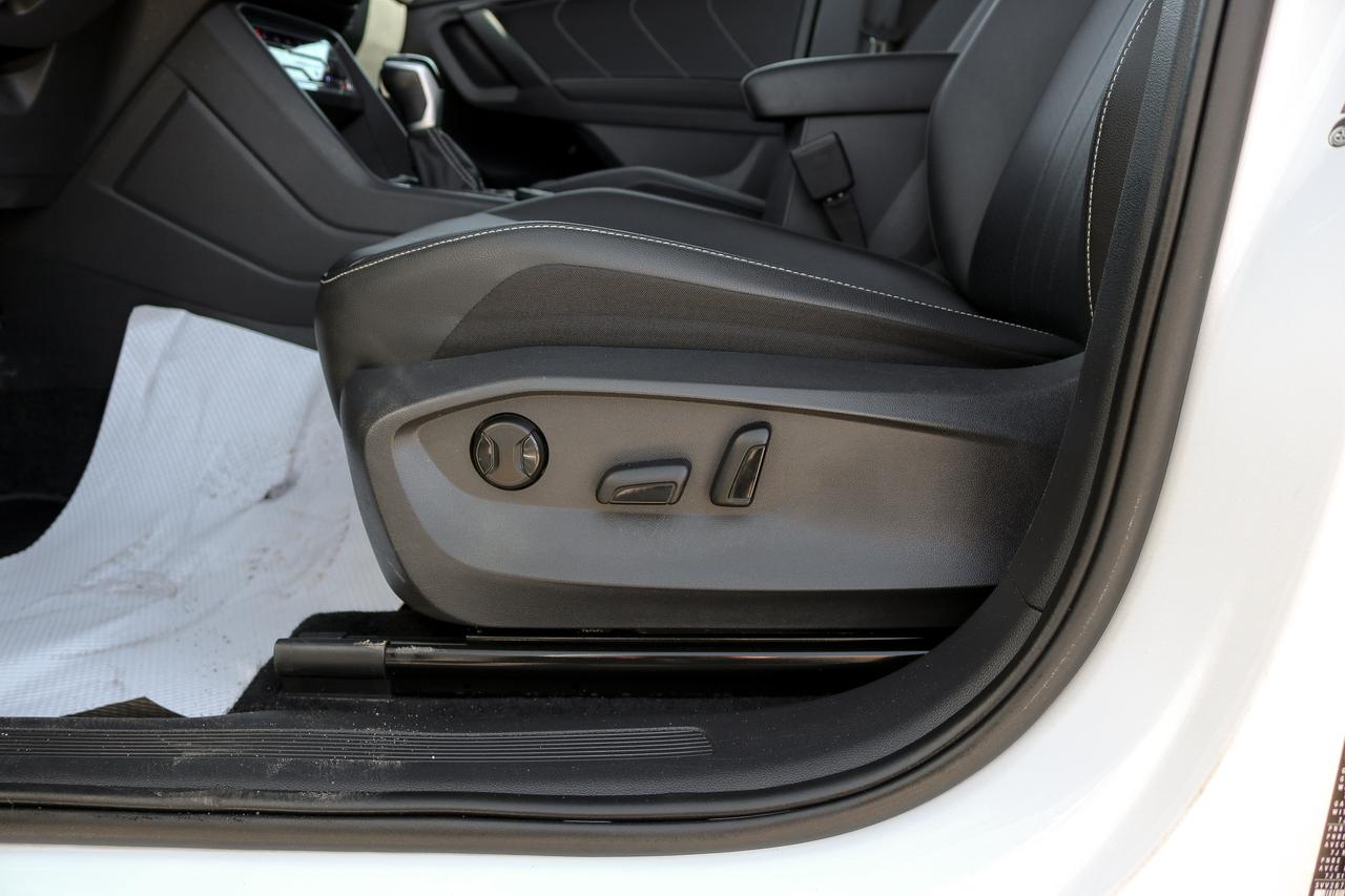 2024 Volkswagen Tiguan Comfortline 4MOTION | BLIND SPOT | REMOTE START | Photo