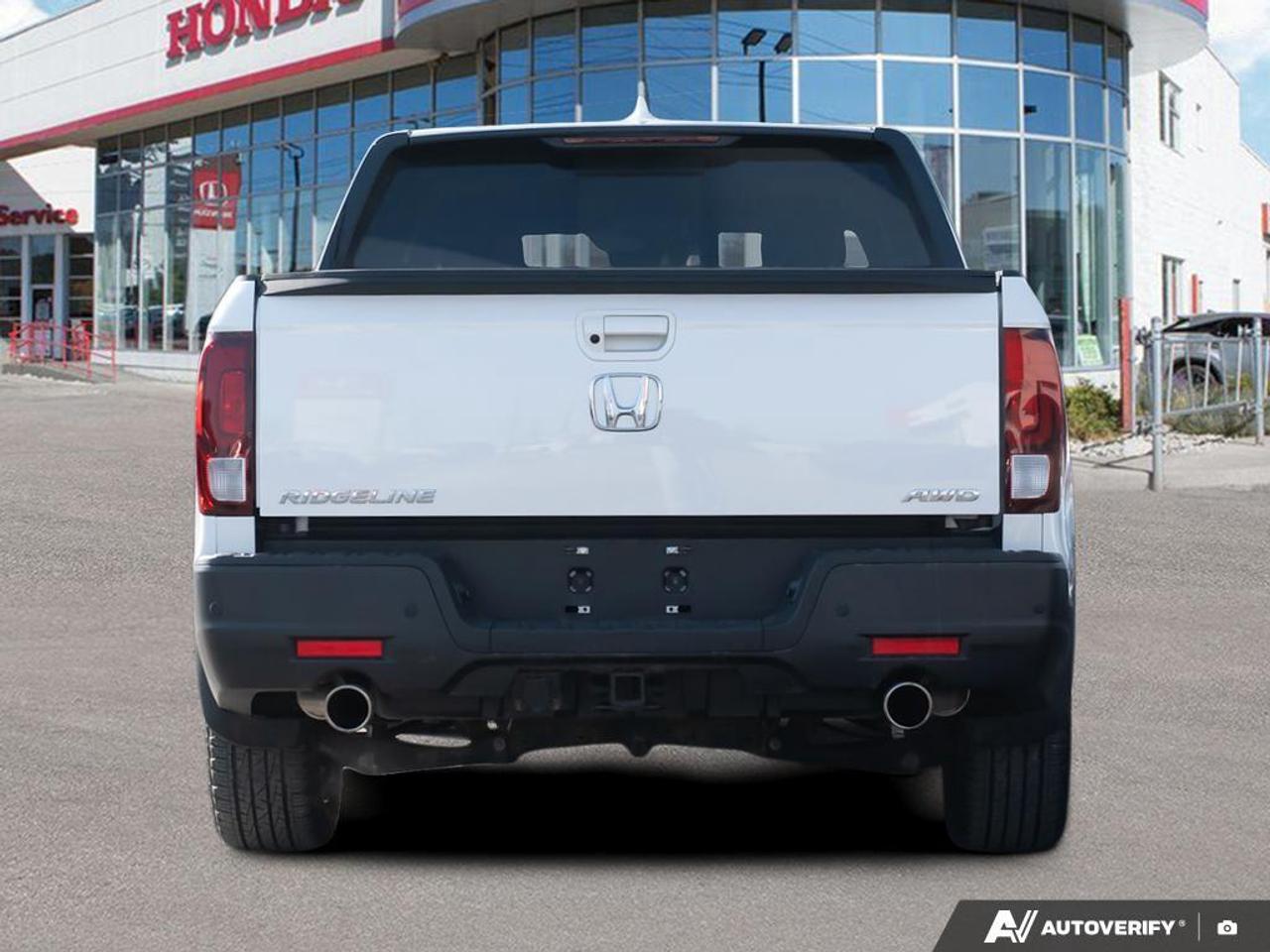 2022 Honda Ridgeline  Photo4