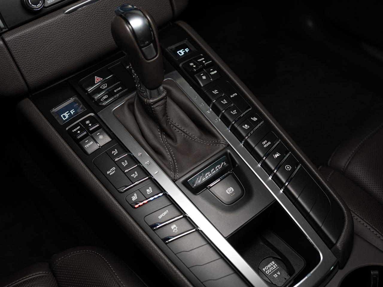 2018 Porsche Macan S | PREMIUM PLUS PKG | PANO | BOSE Photo