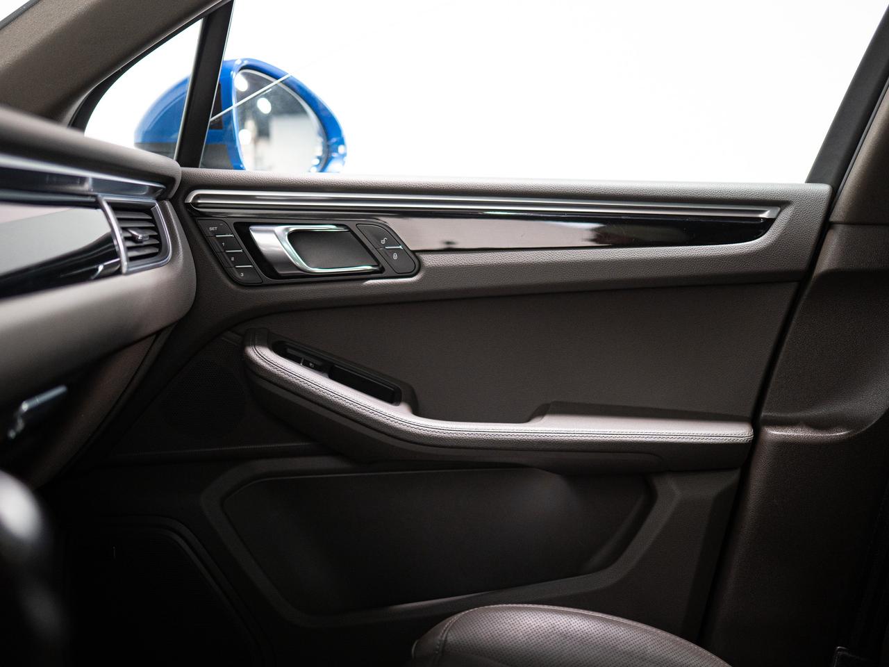 2018 Porsche Macan S | PREMIUM PLUS PKG | PANO | BOSE Photo