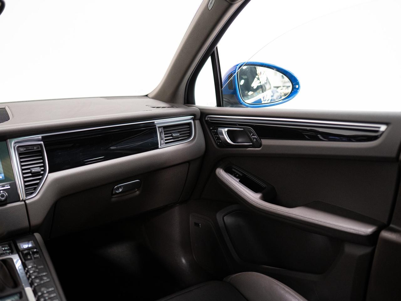 2018 Porsche Macan S | PREMIUM PLUS PKG | PANO | BOSE Photo