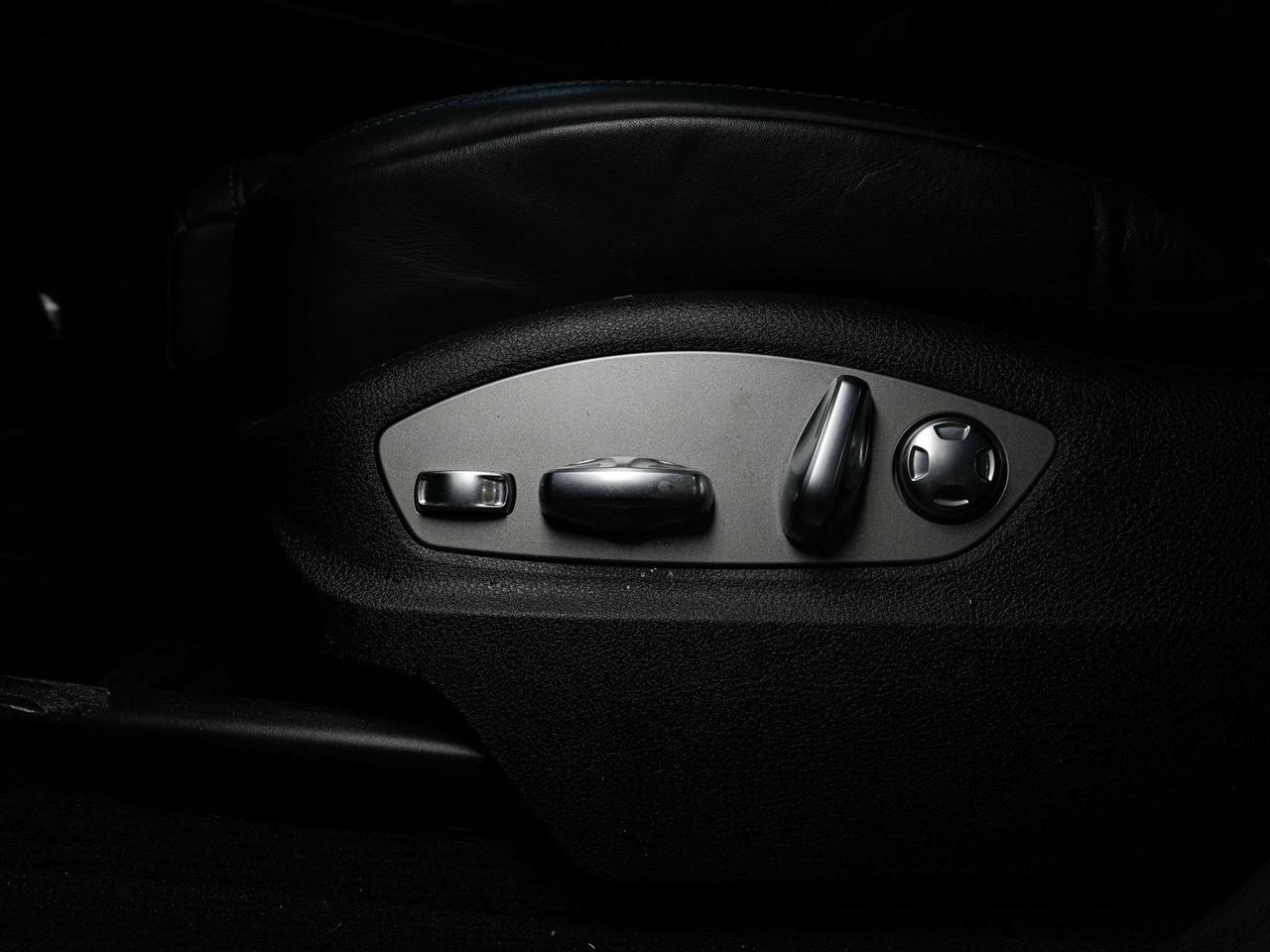 2024 Porsche Macan PREMIUM PLUS PKG | BOSE | PANO | 21 IN Photo