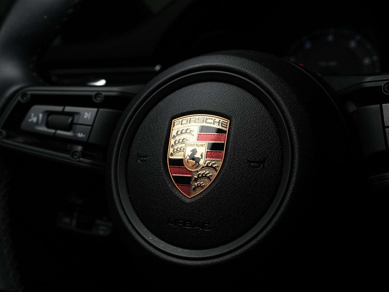 2024 Porsche Macan PREMIUM PLUS PKG | BOSE | PANO | 21 IN Photo